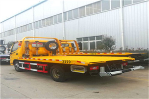 黄州区附近拖车救援搭电